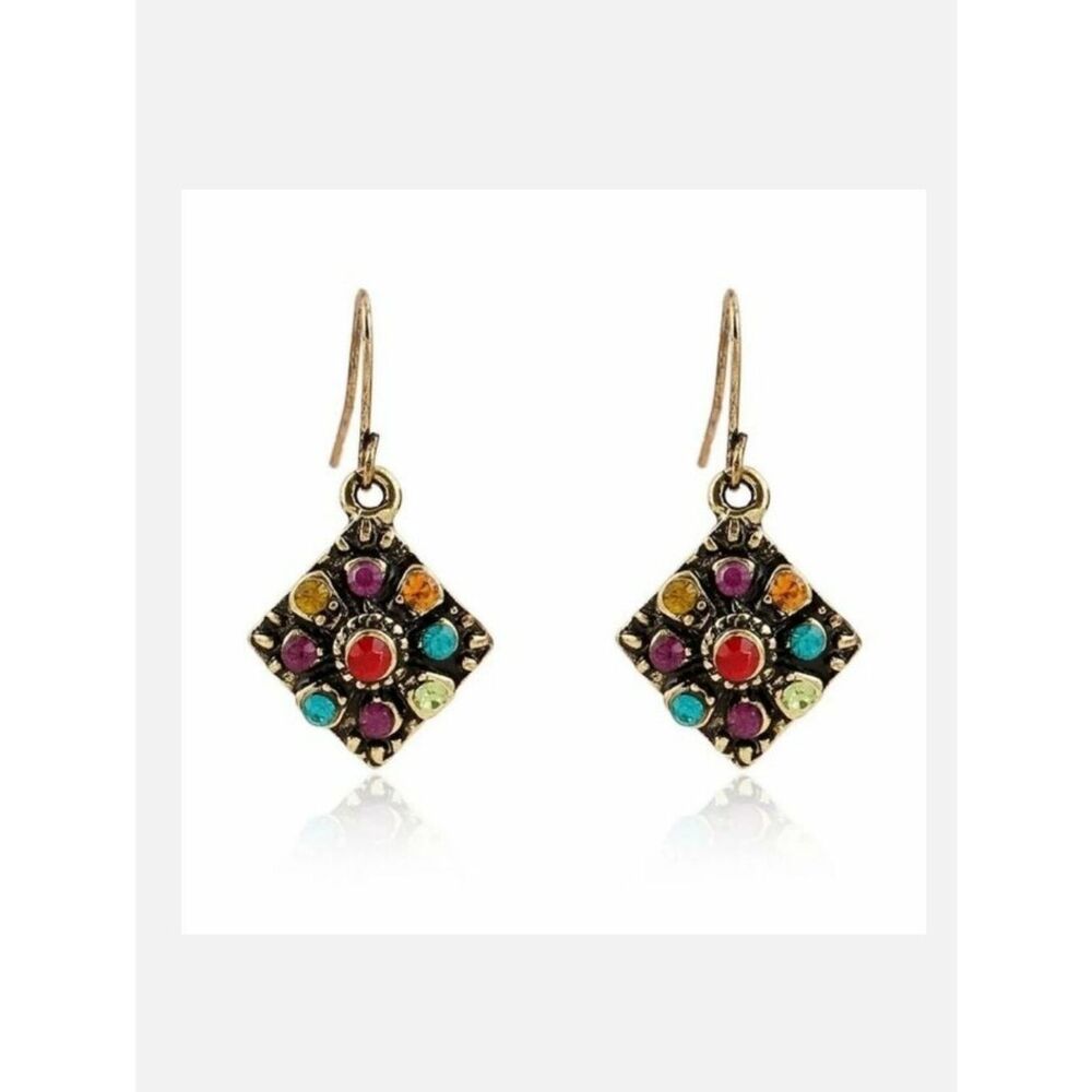 GEMSTONE Lightweight Drop Earrings